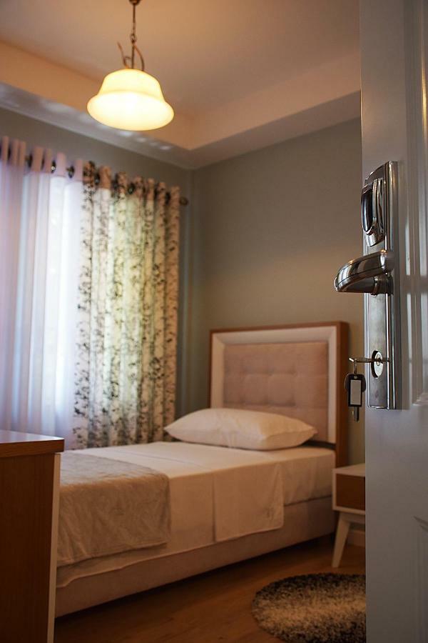 Eagles Philadelphia Bed & Breakfast คอร์เชอ ภายนอก รูปภาพ